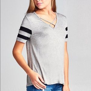 NWOT 🔥 Active USA Crisscross Gray Tee